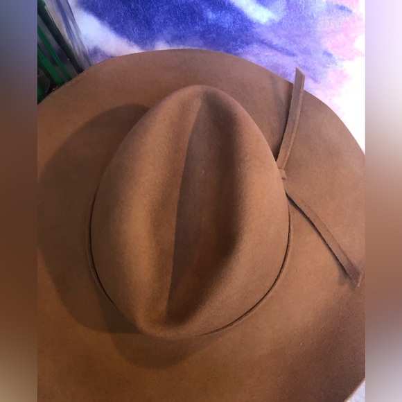 Wool Hat - Picture 9 of 10